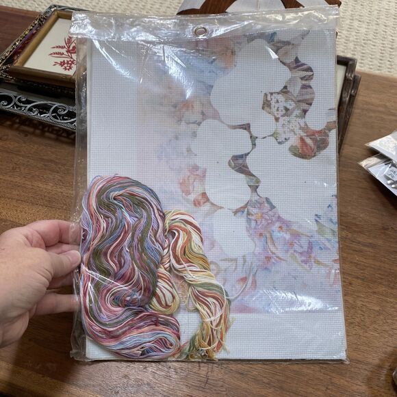 ColorArt Cross Stitch Needle Treasures Pastel Hues Floral Display New Kit #02586 - Picture 6 of 6